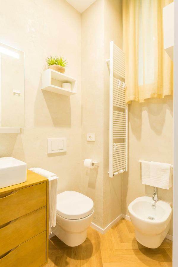 Duomo Deluxe Room Milano Dış mekan fotoğraf